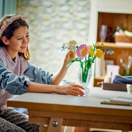 LEGO Botanicals 10347 Napsárga virágcsokor