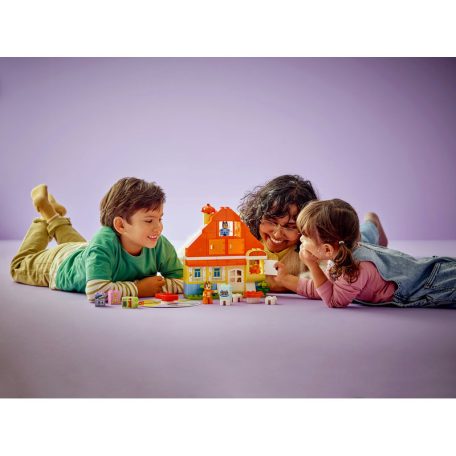 LEGO DUPLO Bluey 10459 Bluey családi háza memóriajátékkal