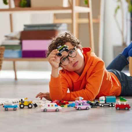LEGO Classic 11036 Kreatív járművek
