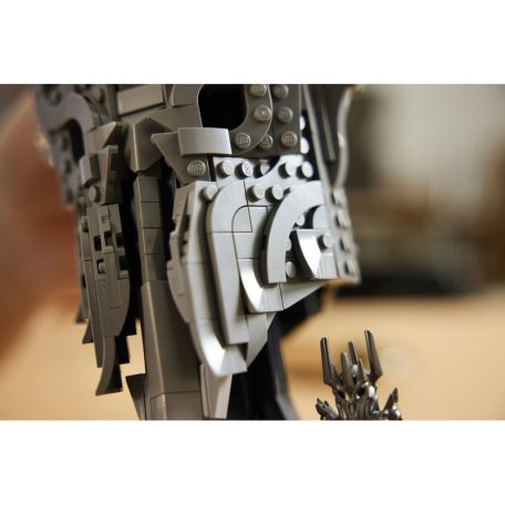 LEGO Icons 11373 A Gyűrűk Ura: Sauron sisakja