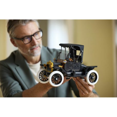 LEGO Icons 11376 Ford Model T