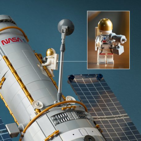 LEGO Icons 11382 Hubble űrtávcső