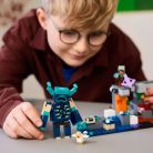 LEGO Minecraft 21274 Találkozás az Őrzővel