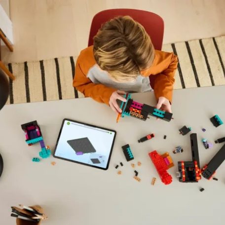 LEGO Minecraft 21279 A Bevégzőtorony