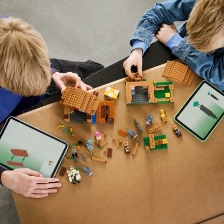 LEGO Minecraft 21596 Idézőtámadás a faluban