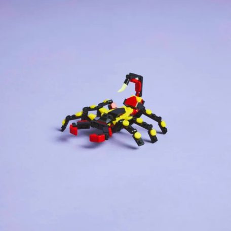 LEGO Creator 31159 Vadállatok: Meglepetésekkel teli pók