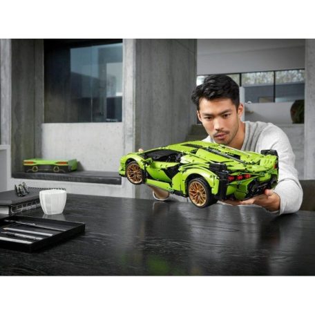 LEGO Technic 42115 Lamborghini Sián FKP 37