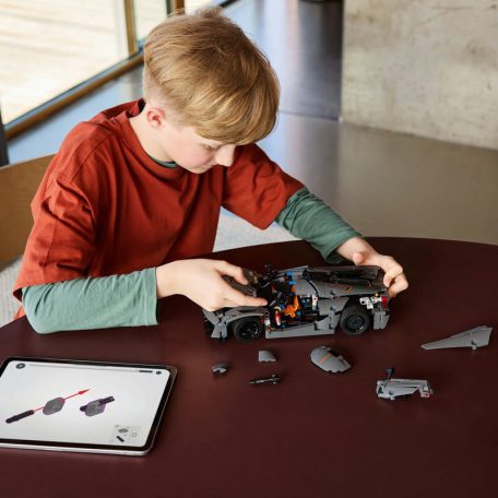 LEGO Technic 42173 Koenigsegg Jesko Absolut szürke hiperautó