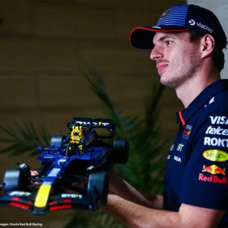 LEGO Technic 42206 Oracle Red Bull Racing RB20 F1 autó