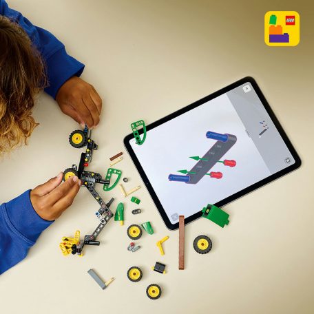 LEGO Technic 42218 John Deere 1470H kerekes betakarítógép