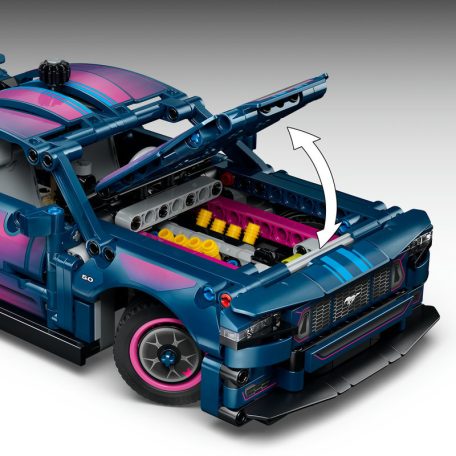 LEGO Technic 42236 Tuning műhely: Ford Mustang GT autó