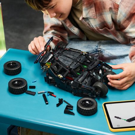 LEGO Technic 42239 Batmobil Tumbler