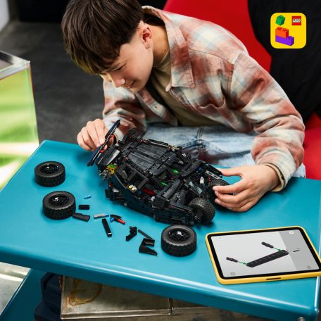LEGO Technic 42239 Batmobil Tumbler