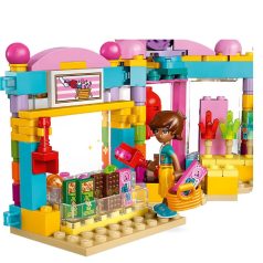 LEGO Friends 42649 Heartlake City édességbolt