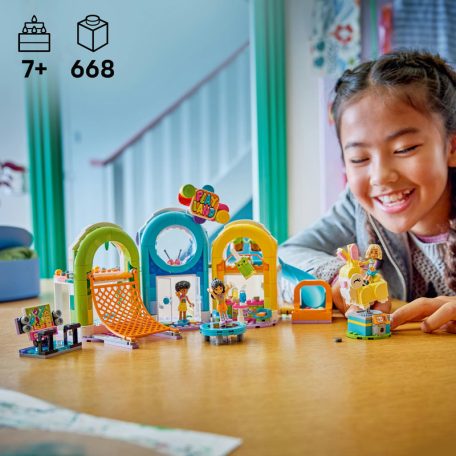 LEGO Friends 42686 Vidám játszóház