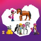 LEGO Friends 42688 Lovarda és lovasiskola