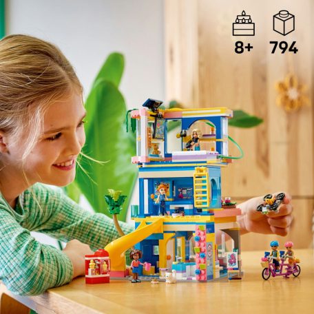 LEGO Friends 42689 Heartlake City klubház