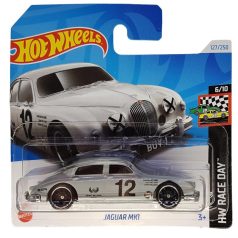 Hot Wheels 1:64 kisautók Race Day 6/10 Jaguar MK1 127/250