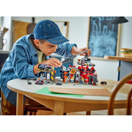 LEGO My City 60472 Roncstelep autókkal