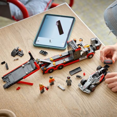 LEGO City Formula 1 60493 F1-es kamion egy F1-es Audi versenyautóval