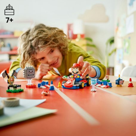 LEGO Super Mario 72043 Mario Kart - Interaktív LEGO Mario és Standard Kart