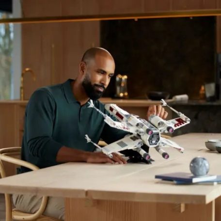 LEGO Star Wars 75355 X-szárnyú vadászgép