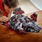 LEGO Star Wars 75389 A Sötét Sólyom