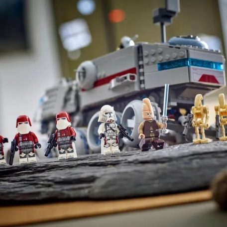 LEGO Star Wars 75413 Köztársasági Juggernaut tank