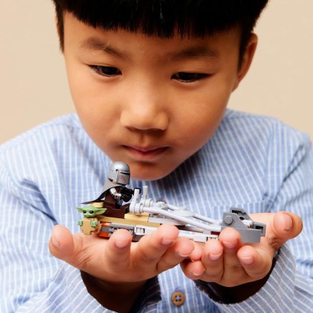 LEGO Star Wars 75436 A Mandalóri és Grogu speeder bike-ja