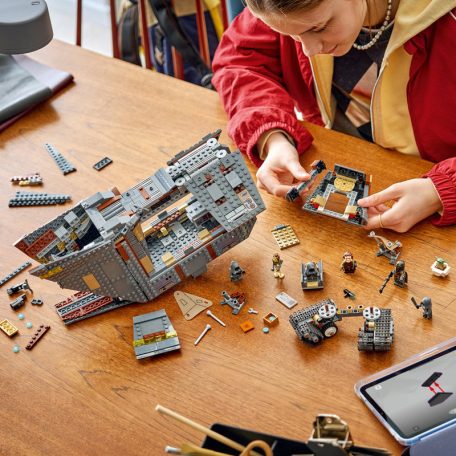 LEGO Star Wars 75453 Offworld homokkúszó és Mudhorn