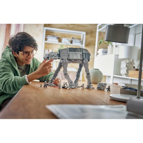 LEGO Star Wars 75454 Az Újjászületett Birodalom AT-AT lépegetője INT-4-gyel
