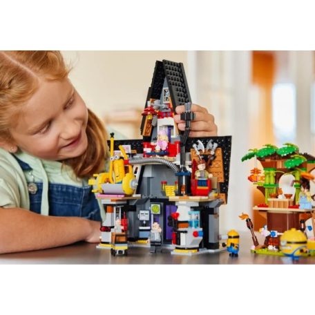 LEGO Gru 4 75583 A minyonok és Gru családi háza