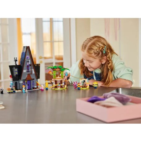 LEGO Gru 4 75583 A minyonok és Gru családi háza