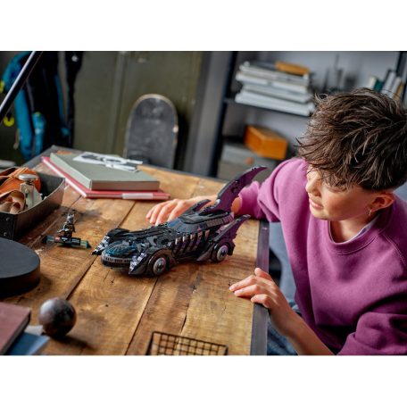 LEGO Super Heroes 76304 Mindörökké Batman Batmobile