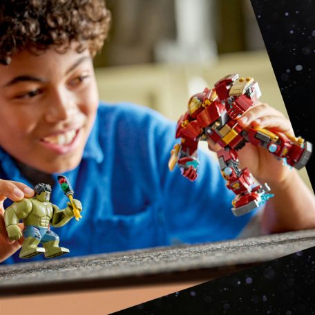 LEGO Super Heroes Marvel 76343 Hulkbuster és Hulk óriási csatája