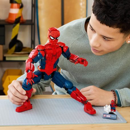 LEGO Super Heroes Marvel 76346 Pókember akciófigura