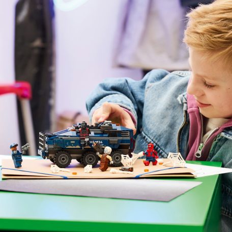 LEGO Super Heroes Marvel 76349 Pókember: a rabszállító üldözése