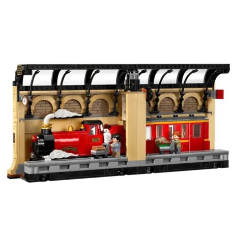 LEGO Harry Potter 76450 Könyvkuckó: Roxfort expressz