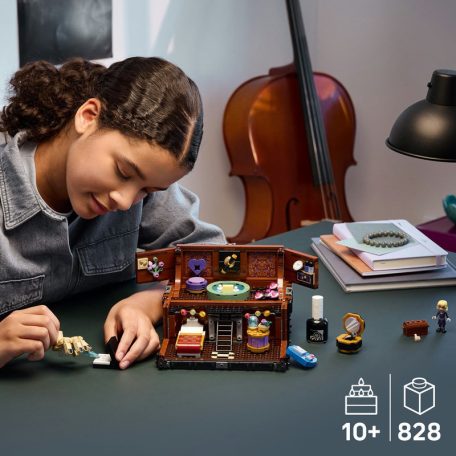 LEGO Wednesday 76785 Izé lakhelye