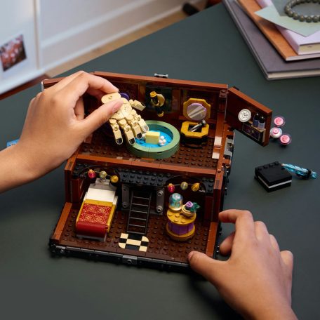 LEGO Wednesday 76785 Izé lakhelye