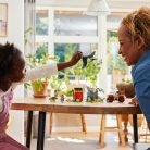 LEGO Jurassic World 76963 Kis dínók mentőközpont