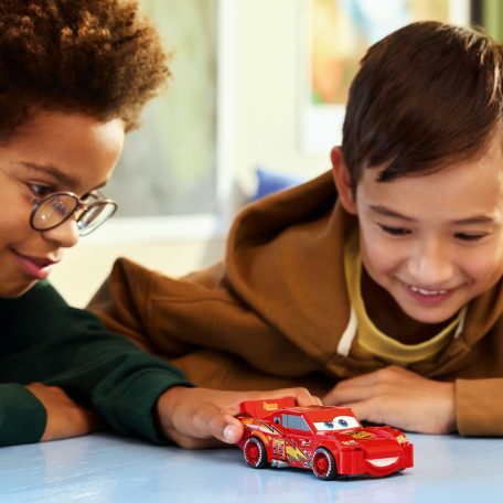 LEGO Speed Champions 77255 Villám McQueen