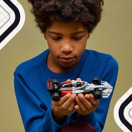 LEGO Speed Champions 77259 Audi Revolut F1 Team R26 versenyautó