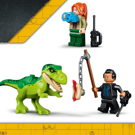 LEGO Jurassic World 77978 Fiatal T-Rexet szállító teherautó