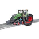 Bruder 04041 Fendt 1050 Vario traktor munkással és szervizberendezéssel