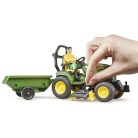 Bruder 62104 John Deere fűnyíró traktor utánfutóval és kertész figurával