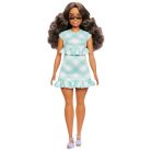 Barbie Fashionista barátnők - Stílusos divatbaba zöld kockás ruhában (240)