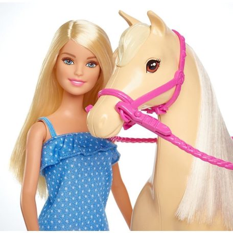 Lovas szett Barbie babával