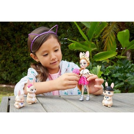 EnchanTimals Royal babák állatka családdal - Brystal Bunny család