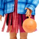 Barbie Extravagáns baba csivavával - Kockás kék kabátban
